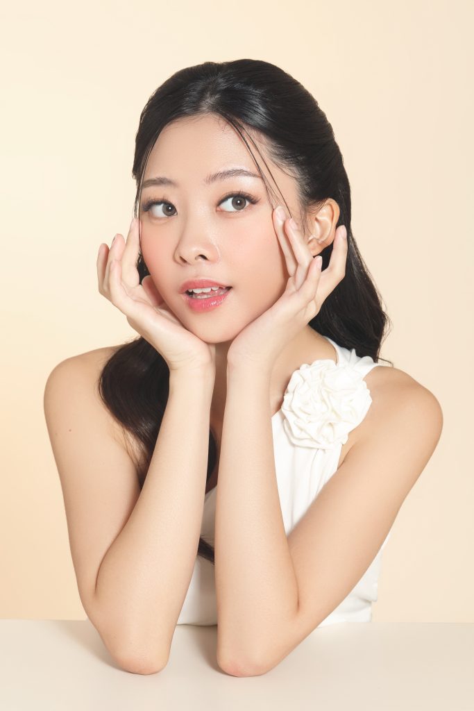 penggunaan eyelash extension