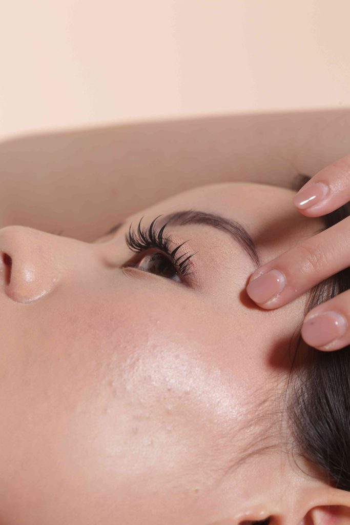 eyelash extension